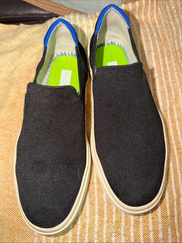 Rothy's M 7.5 W 9 Black Slip-On Loafers with White Sole and Blue Heel Accent - Image 3