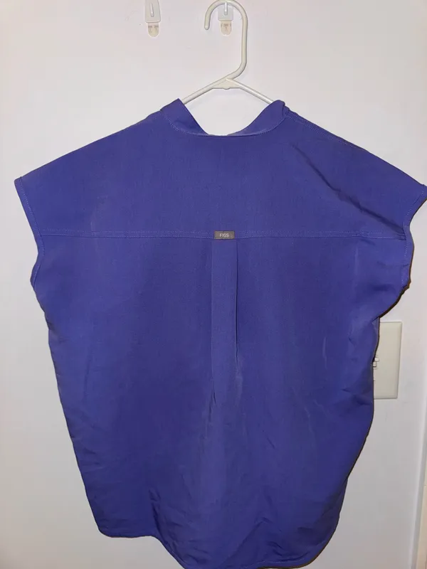 FIGS Scrub Top Rafaela - Image 2