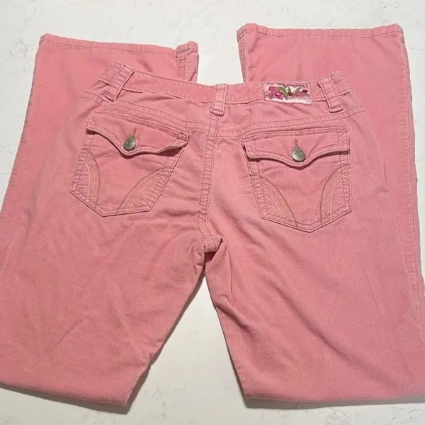 Aeropostale Women's corduroy bootcut Jeans in Soft Pink. Size 5-6 Long. - Image 3