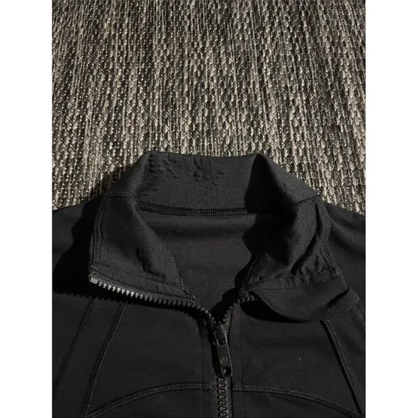 Lululemon Define Cropped Jacket *Nulu Sculpting Bodycon Size 2 - Image 3
