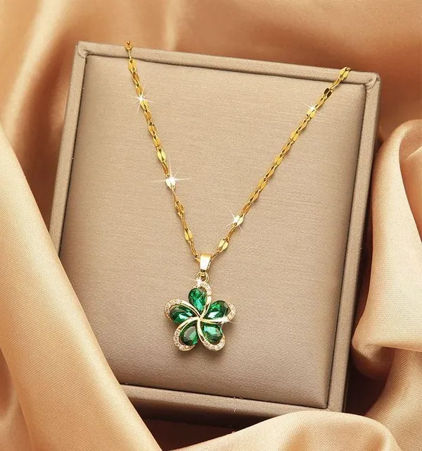 Green Flower Pendant Necklace for Women - Image 3
