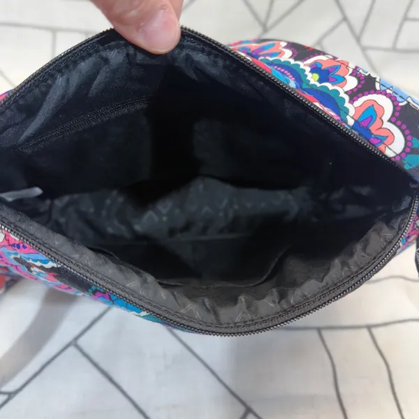 Vera Bradley Crossbody Bag Small Midnight Blues Paisley Quilted Cotton Turnlock - Image 9