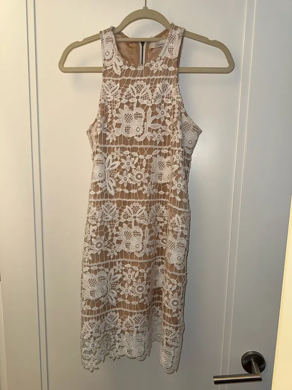 Lovers + Friends Caspian Shift Lace Dress - Image 5