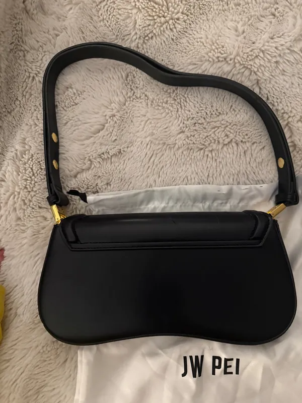 JW PEI Joy Shoulder Bag - Black - Image 4