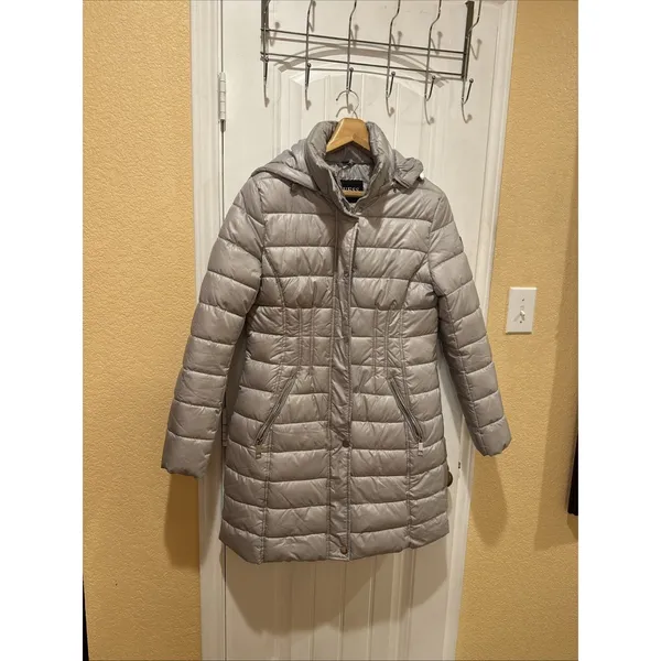Guess Womens M Puffer Grey Hooded Jacket Black Size M - Image 3