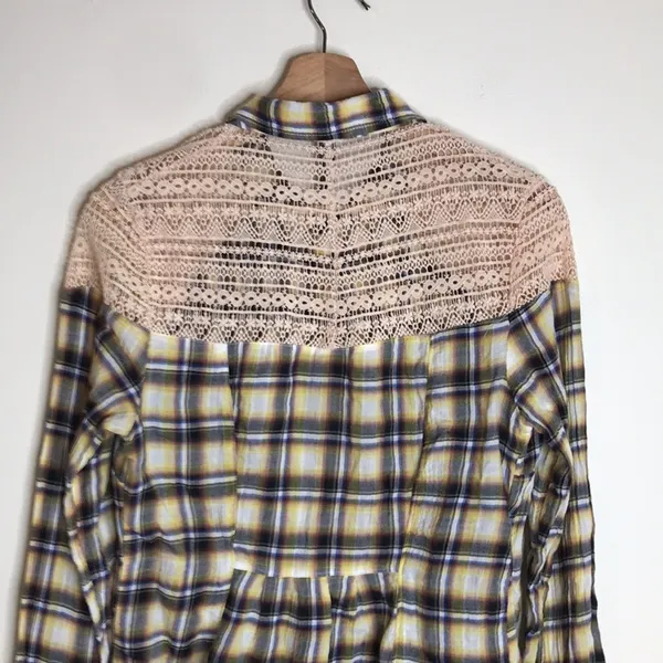 Free People Women's Flannel Plaid Crochet Lace Button Up Shirt Yellow Size XS - Image 11