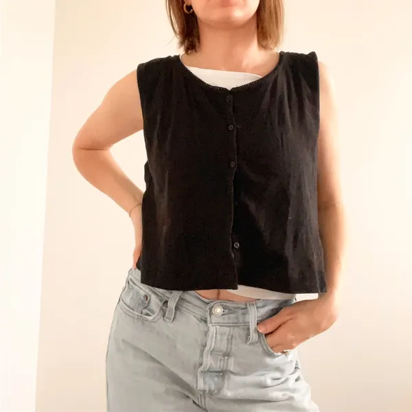 Vintage Button Front Black Cropped Tank Top Size M - Image 3
