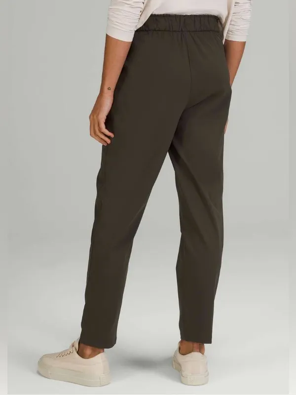 Lululemon Stretch High Rise Pants 7/8 Length Dark Olive Size 6 - Image 2