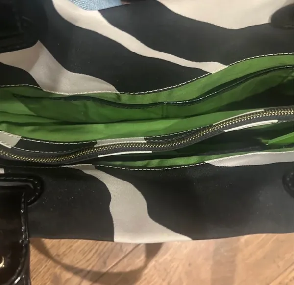 Kate Spade Purse - Image 5