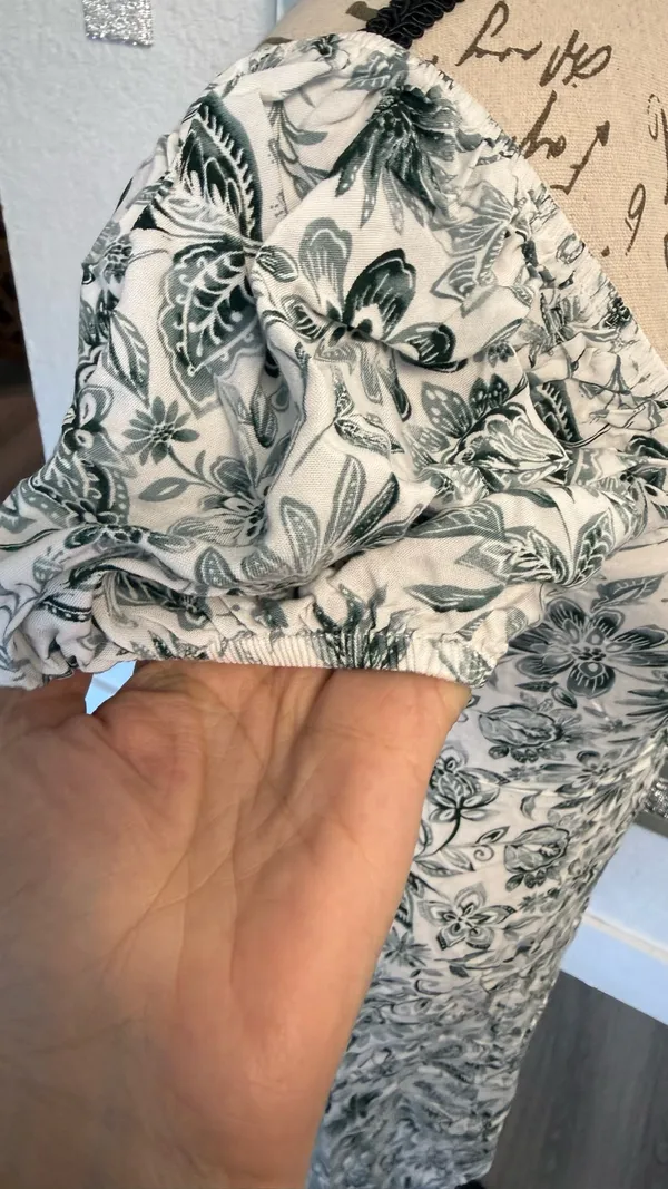 Francesca’s Mi Ami Floral Midi Dress - White & Green Cottagecore Slit Dress S - Image 7