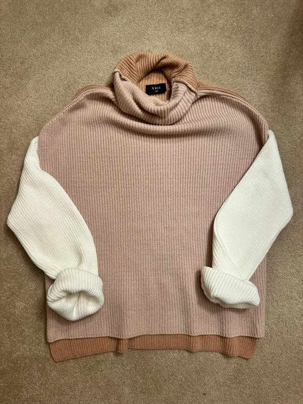 Colorblock Turtleneck Sweater - Image 2