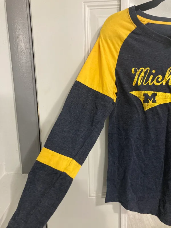 Colosseum Michigan Long Sleeve - Image 2