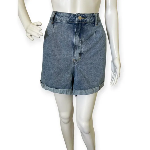 SheIn High-Waisted Denim Shorts - Image 3