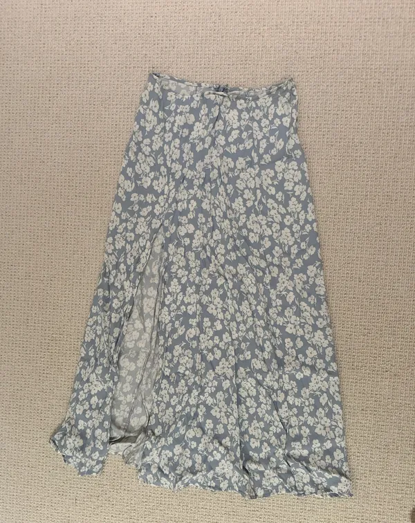 Reformation zoe skirt - Image 3
