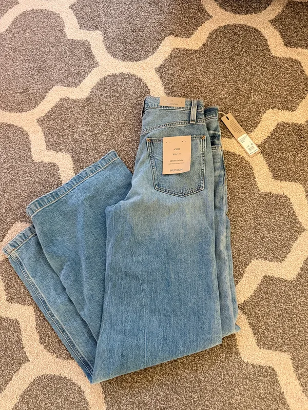 NWT Hudson Wide-Leg Jeans  - Image 7