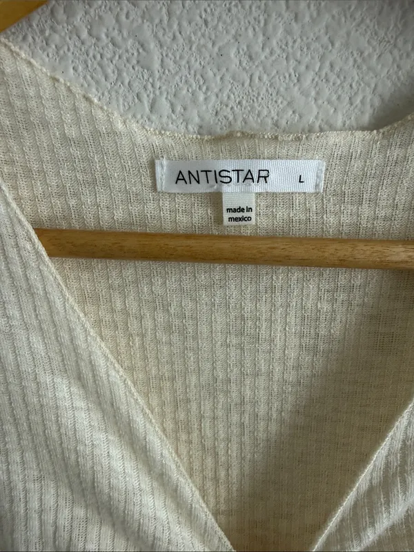 Antistar Cream Ruched V-Neck Short Sleeve Women's Top Large - Image 3
