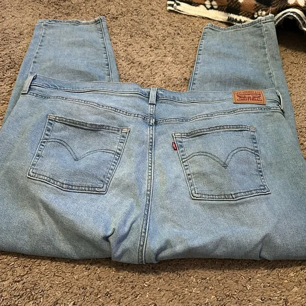 Levi’s High Waisted Distressed Mom Jeans - Image 3