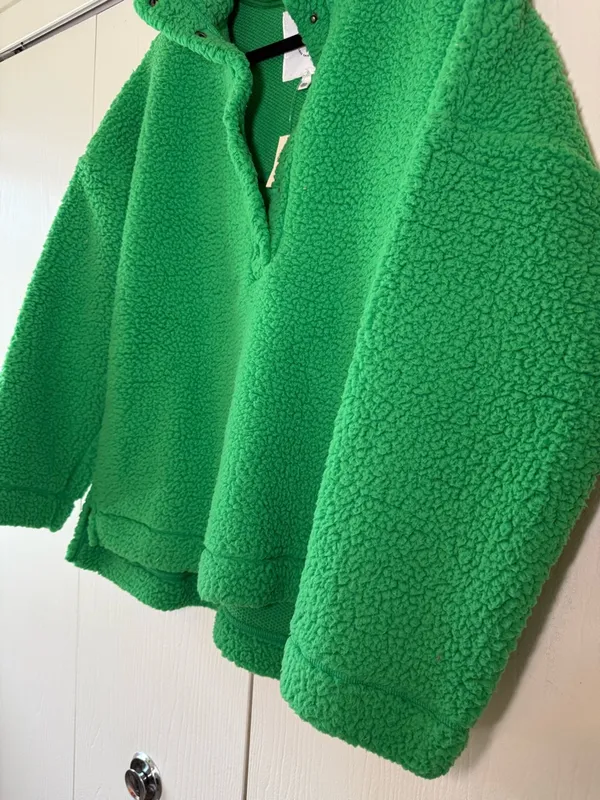 Aerie Sherpa Pullover 3/4 Button Closure Sz M NWT - Image 3