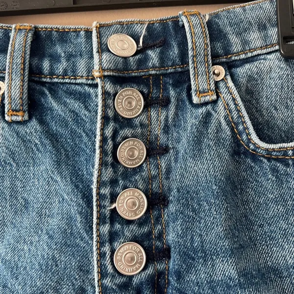 FINAL PRICE 7 for All Mankind Monroe Cutoff Shorts - Image 2