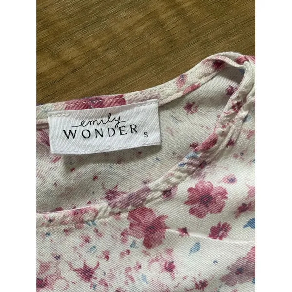Emily Wonder Pink Floral Top S - Image 2