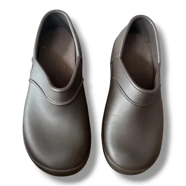 Crocs "On The Clock" Slip-On Work Shoes – Women's Size 9 - Image 3