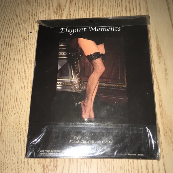 New Sexy Red Fishnet Thigh Hi With Lace Top O/S - Image 4