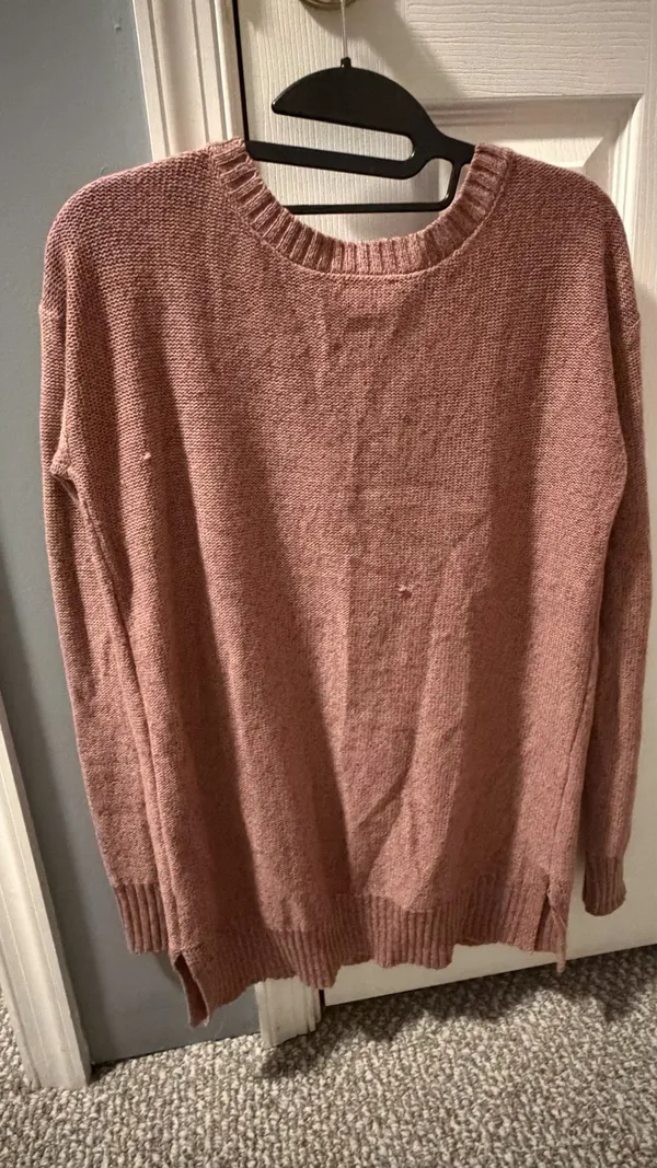 Crisscross V-Neck Long-Sleeve Sweater - Dusty Rose Arizona Jeans small - Image 3