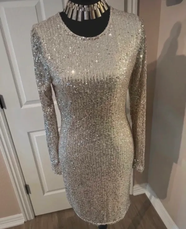 Silver sequin evening sequin dress - Image 2