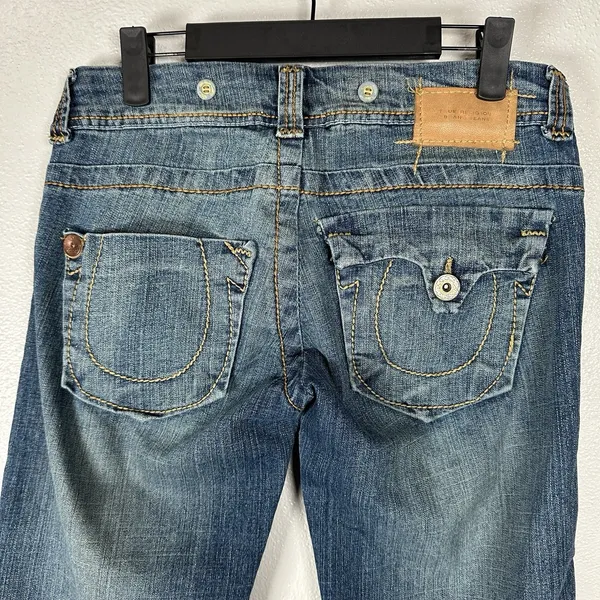 True Religion Womens Low Rise Flare Wide Jeans Made in USA Size 26‎ Flap Pockets - Image 5