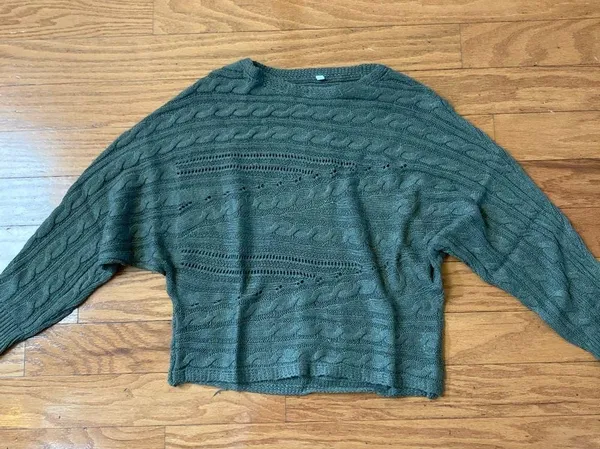 NEW Women Cable Knit Batwing Sweater - Image 10