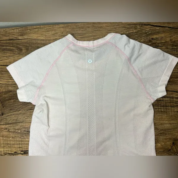 Lululemon Swiftly Top size 6 - Image 5