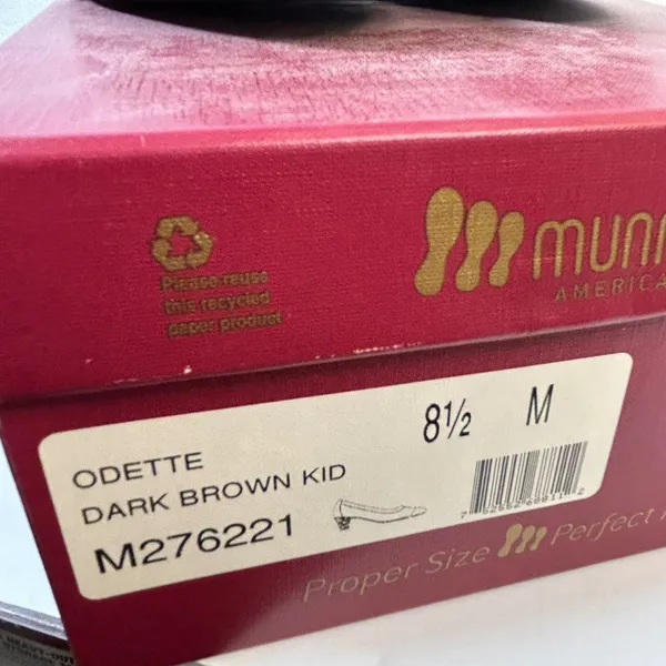 Munro American Odette Dark Brown Black Suede Low Heel Pumps Shoes Womens 8.5 M‎ - Image 7