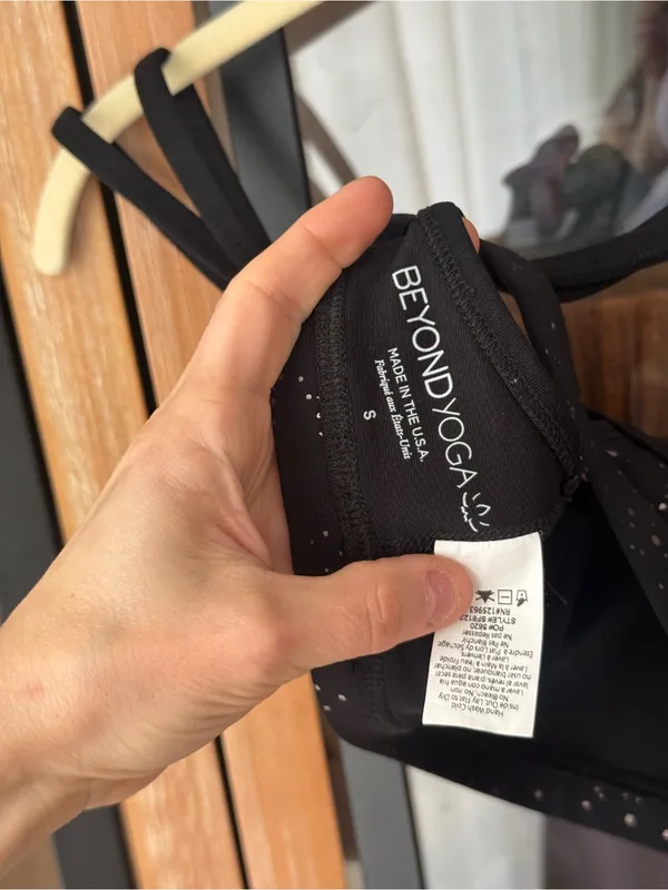BEYOND YOGA Double Back Alloy Speckled sports Bra metallic workout criss cross - Image 3