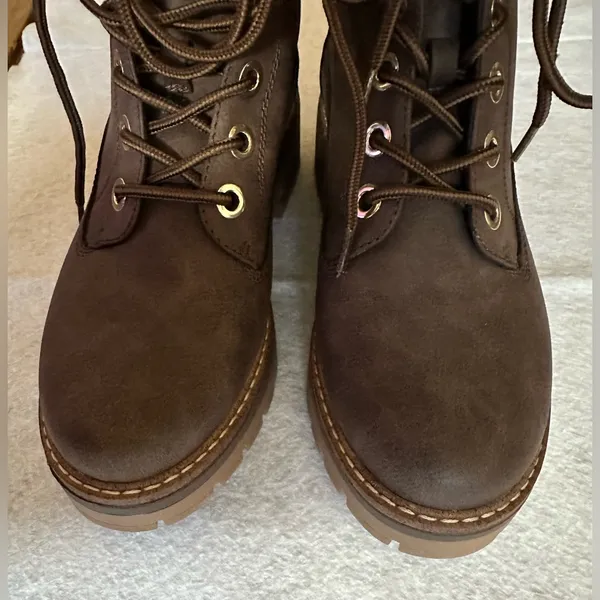 LIMELIGHT Ellie Brown Women’s Lace-Up Boots - Image 6