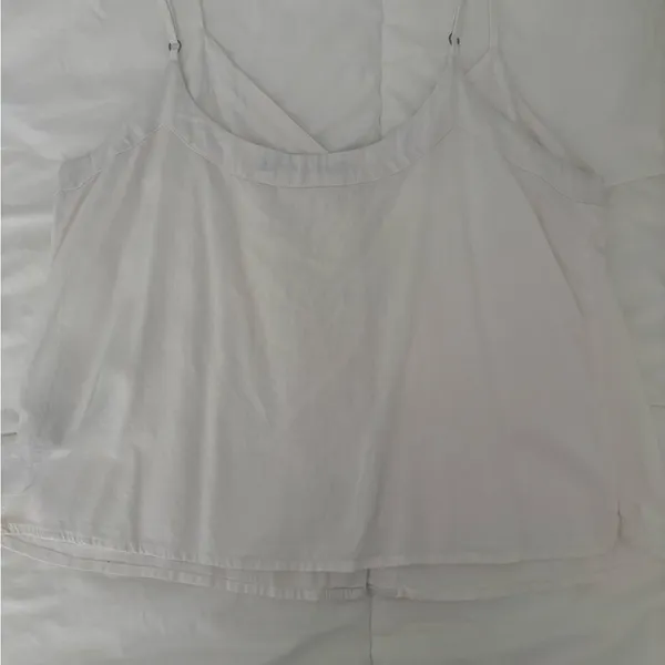 Abercrombie Linen White Button-Down Top - Image 3