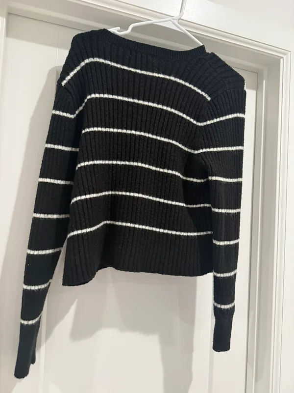 Francesca’s Sweater - Image 2