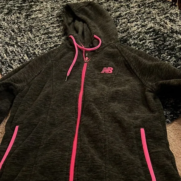 New balance grey zip up Small‎ - Image 4