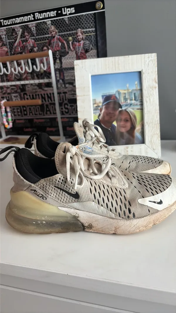 Nike Air Max 270 - Image 4