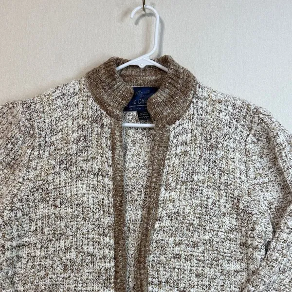 Monto Par Le Chois Cardigan in Cream and Brown - Image 2