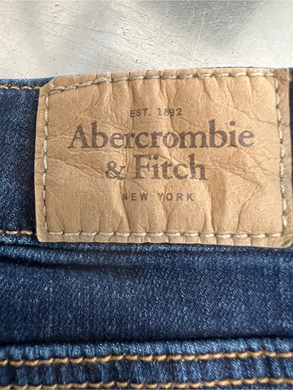 Abercrombie & Fitch Women’s Blue Jeans - Size 6 / W 28 L 31 - VGUC - Image 5