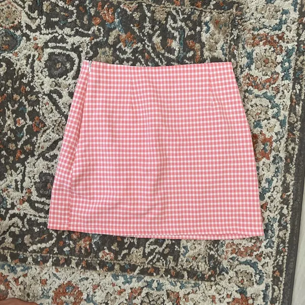 Pink And White Checkered Mini Skirt - Image 3