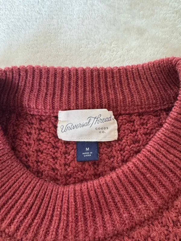 Universal Threads Sweater - Image 3