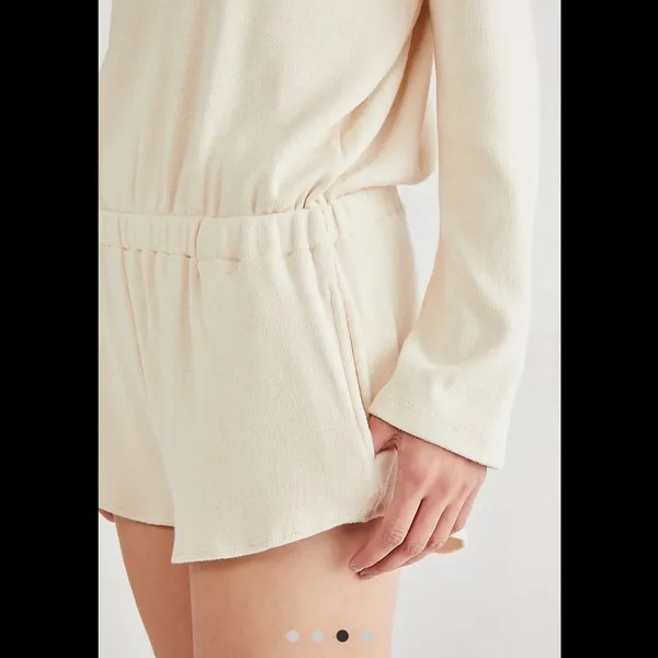 FREE PEOPLE FP Beach Womens Cream Long Sleeve Open Back Sweater Romper Size XS - Image 3