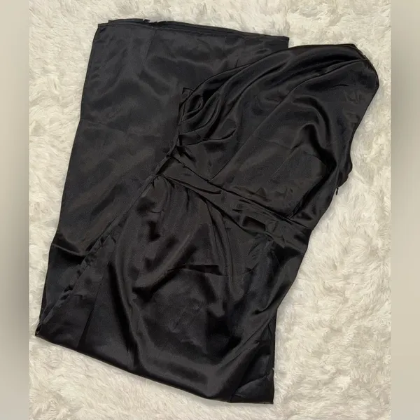 PETAL & PUP NADIA One-Shoulder Satin Maxi Dress Black 8 NWOT - Image 8