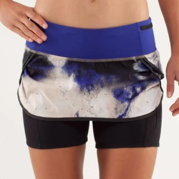 Lululemon Run Speed Squad Milky Way Multi Print Skirt - Image 2