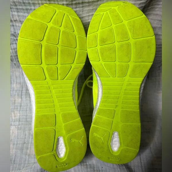 Neon Yellow Puma Running Shoes Soft Foam - Image 7