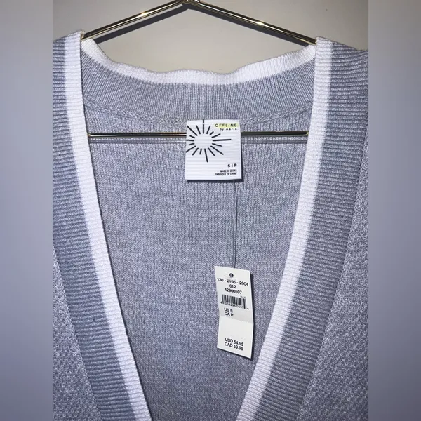 Aerie Offline Gray Knit Sweater Vest‎ Button Front Small | NWT - Image 4