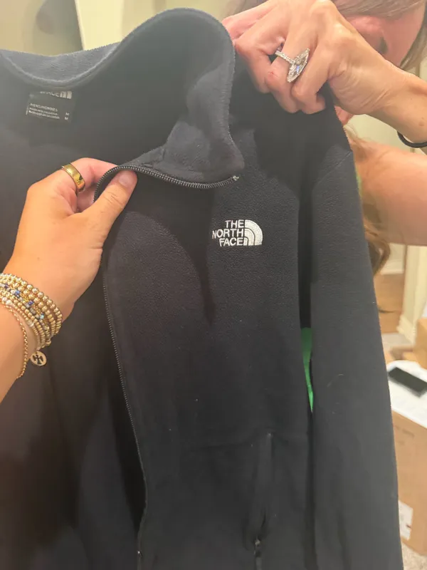 Black North face jacket - Image 4