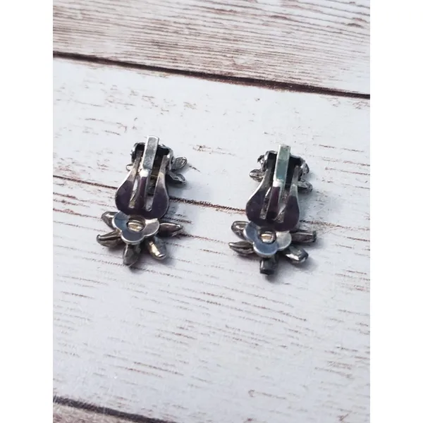 Vintage Clip On Earrings - Flower Duo - Missing Gems - Image 4