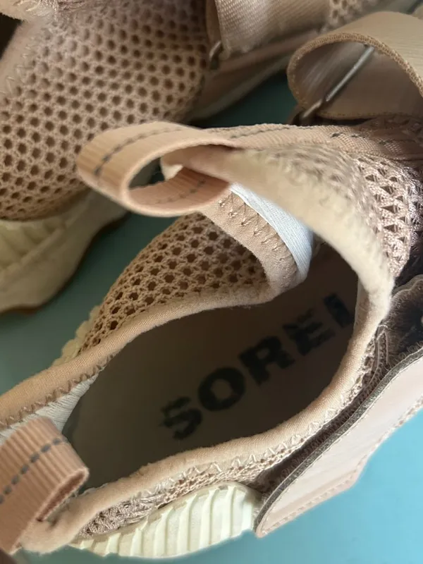 Sorel Women's Kinetic Sneak Mesh Slip On Athletic Sneakers Natural Tan Size 10 - Image 11